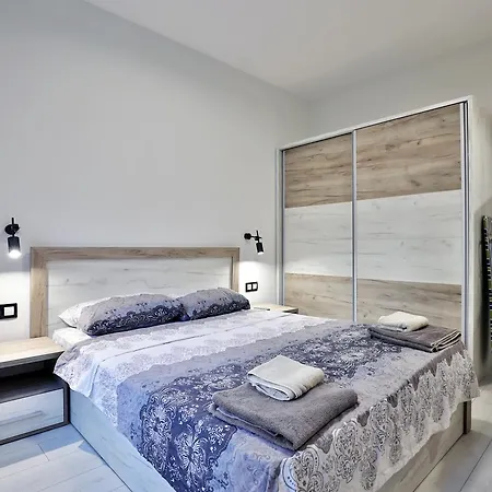 Relax 1&2 Apartment Warna