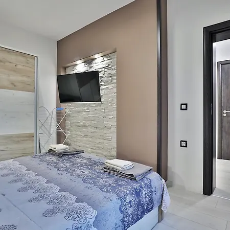 Relax 1&2 Варна