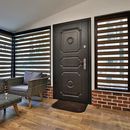 Relax 1&2 Апартаменты